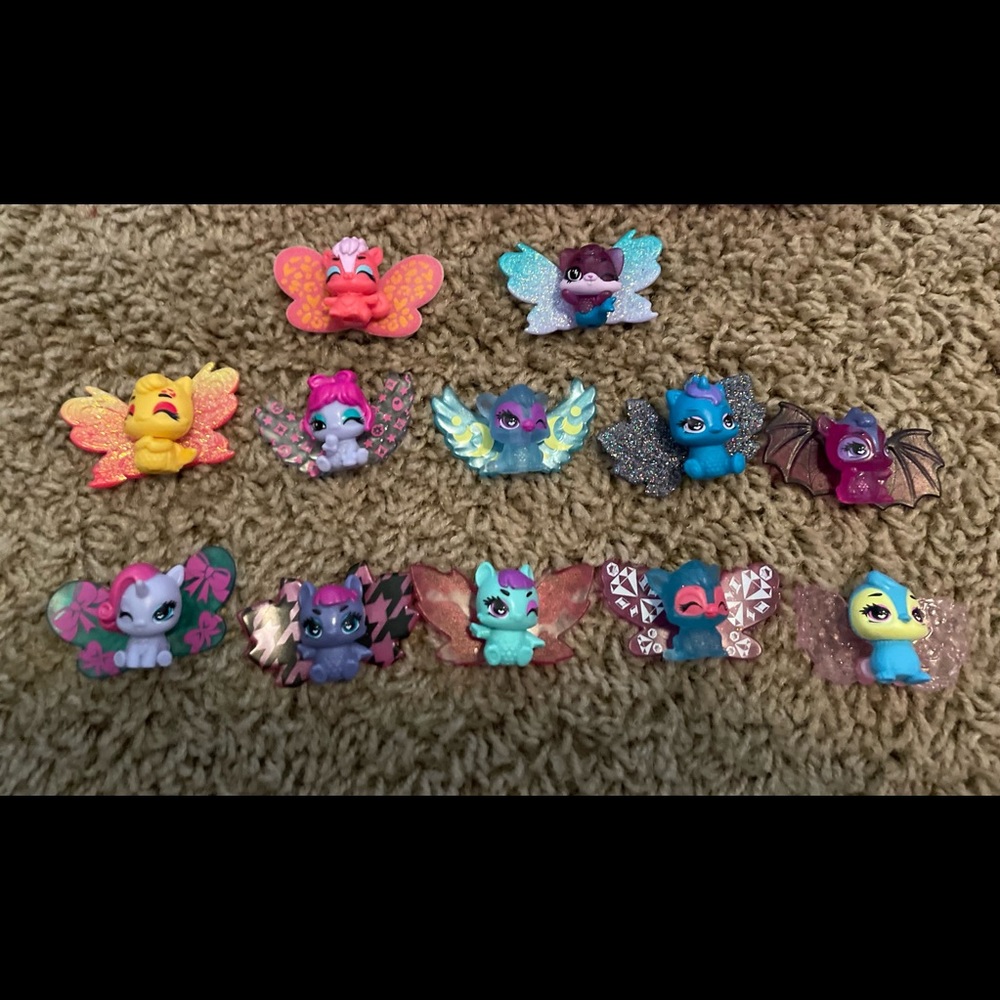 Various hatchimals